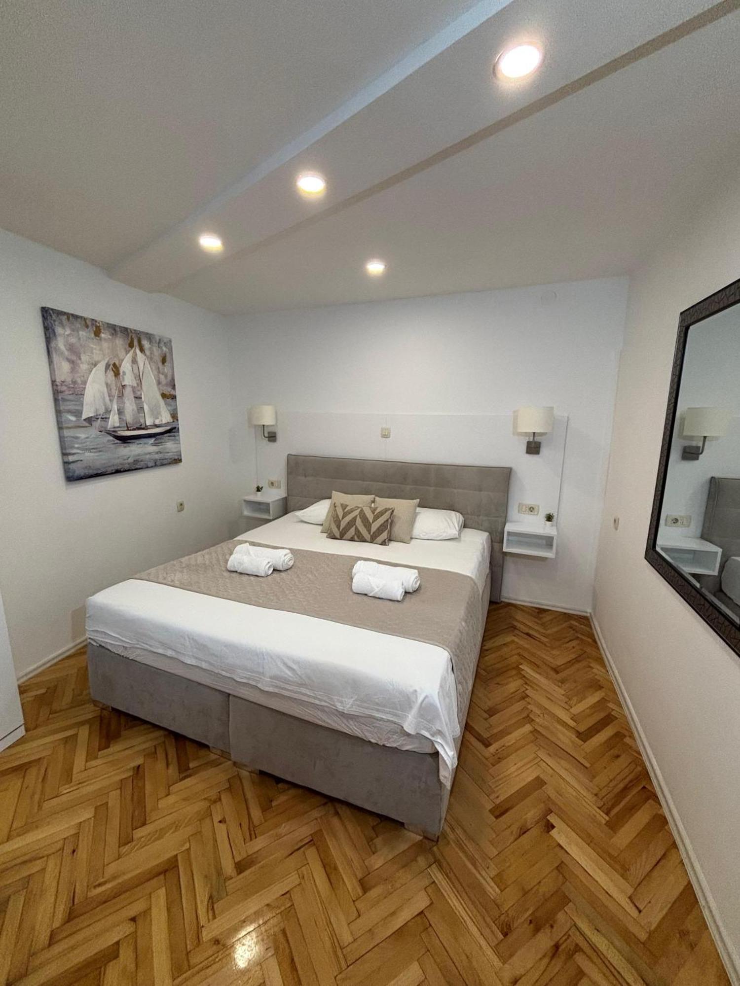 Palace Apartment Split Eksteriør billede